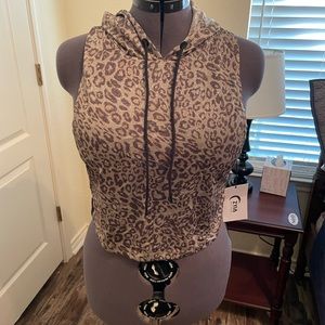 Zyia gold leopard crop top